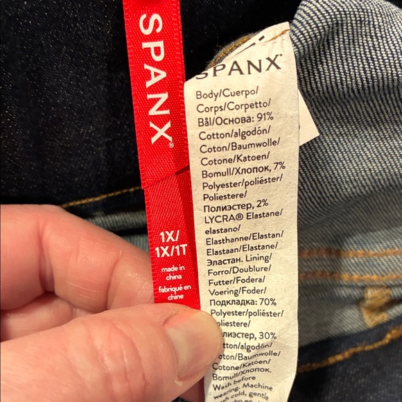 Like New Size 1X Spanx 20342R Ankle Skinny Dark Wash Jeans (ABBA) - Picture 13 of 16